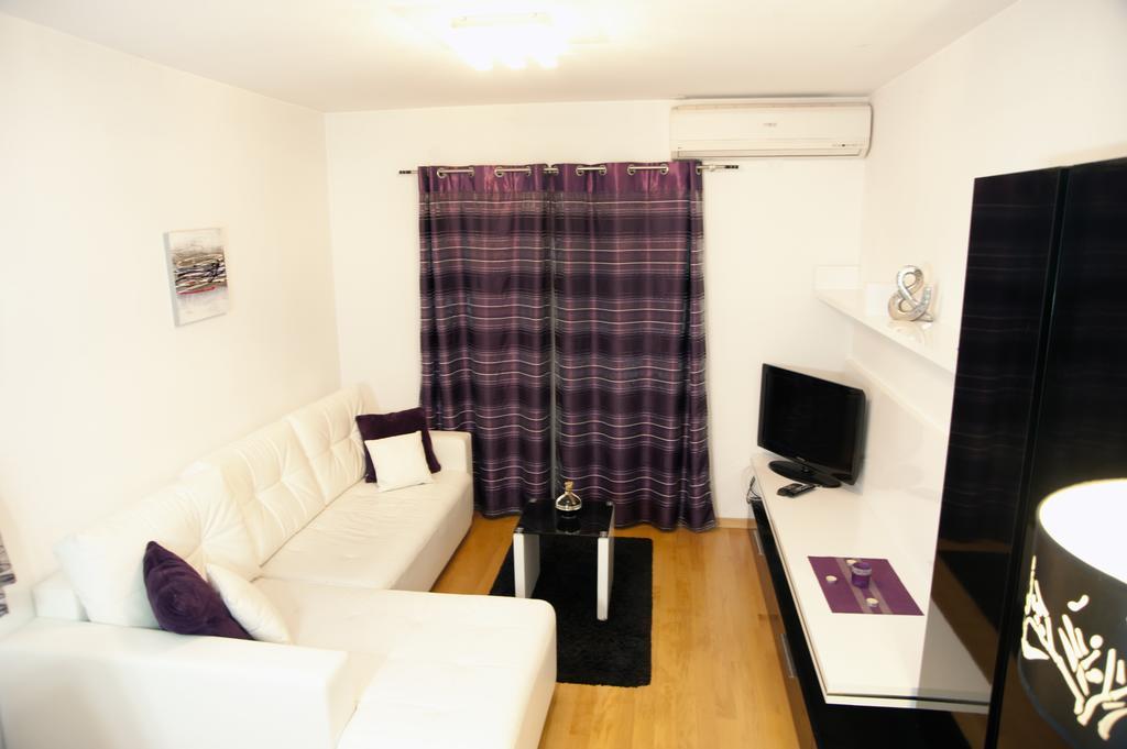 Apartment Vedran Podstrana Bagian luar foto